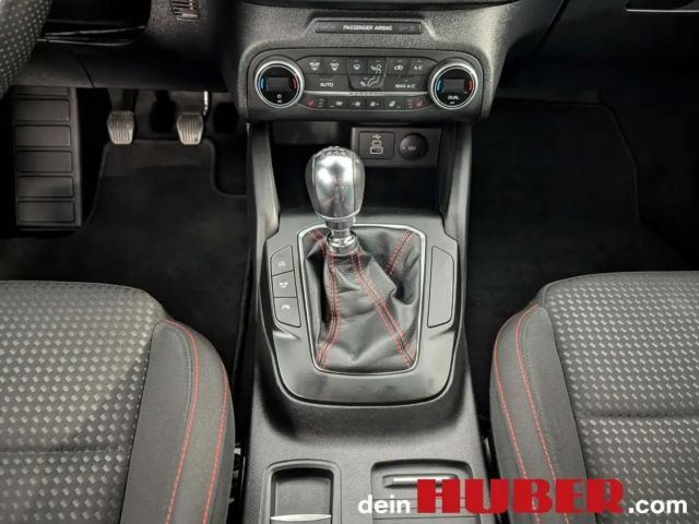 Ford Focus ST Line Style