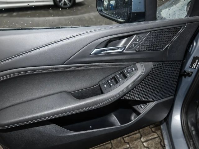 BMW 218 218d Active Tourer Advantage pakket