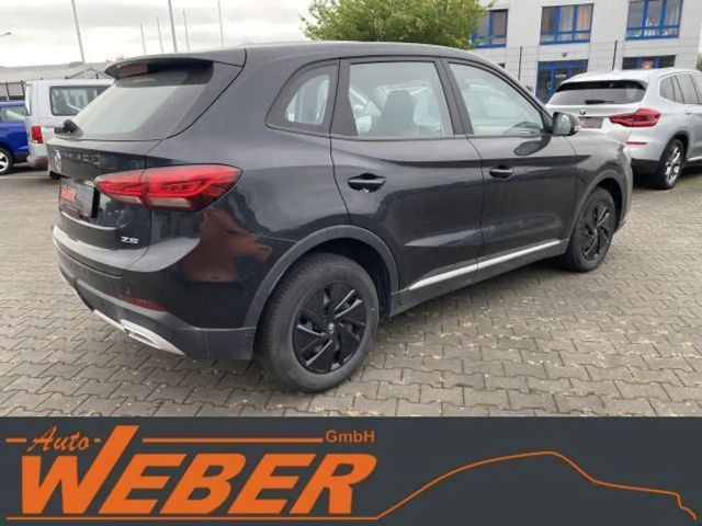 MG ZS Standard range