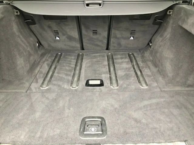 BMW 330 330d M-Sport xDrive