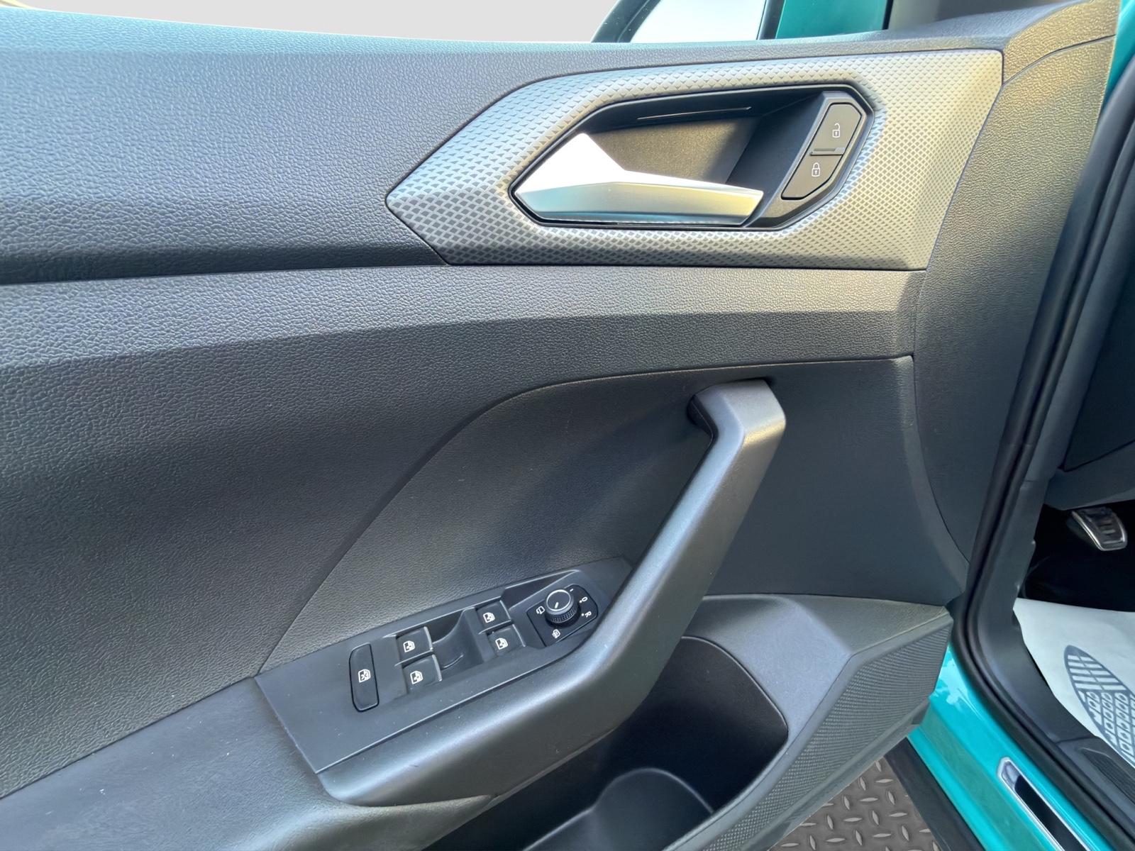 Volkswagen T-Cross Active