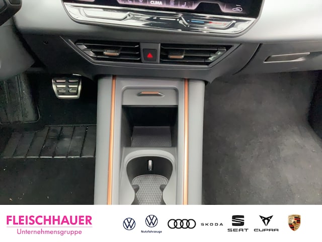 Cupra Born Navi Digitales Cockpit LED ACC Klima Fahrerprofil NW-Garantie