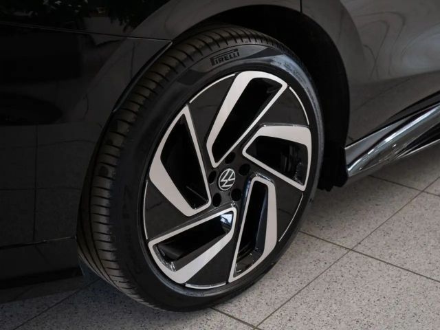 Volkswagen ID.7 IQ.Drive Pro