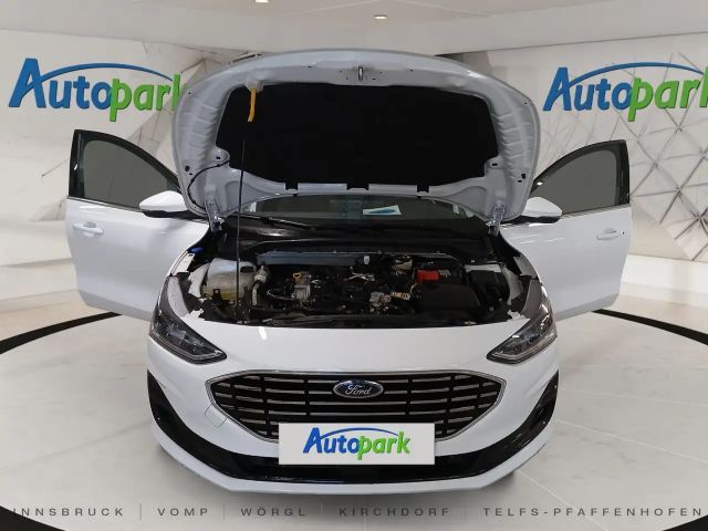 Ford Focus Titanium Wagon