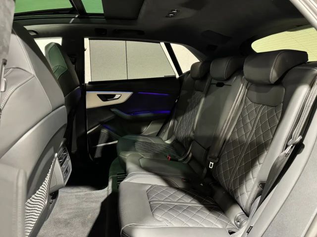 Audi Q8 55 TFSI Hybride Quattro