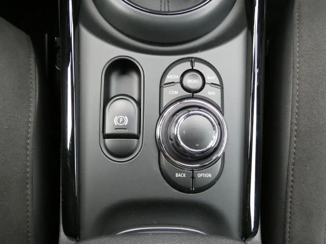 MINI Cooper Clubman DAB LED RFK Navi Komfortzg. Shz