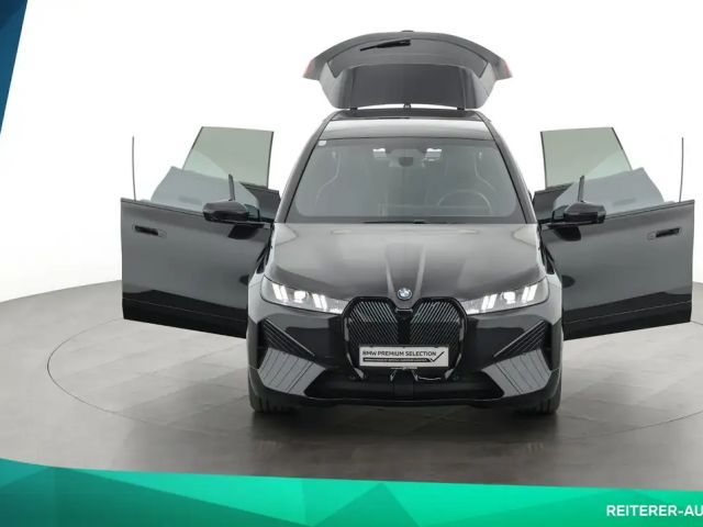 BMW iX xDrive45