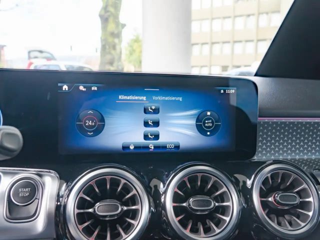 Mercedes-Benz EQB 300 4MATIC Progressive