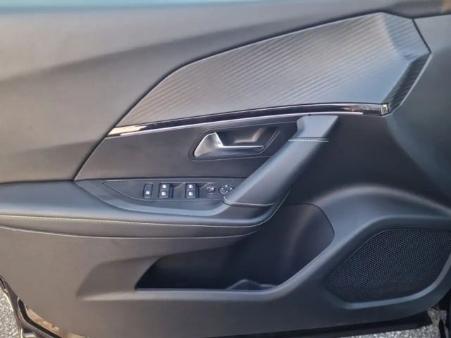 Peugeot E-2008 GT-Line