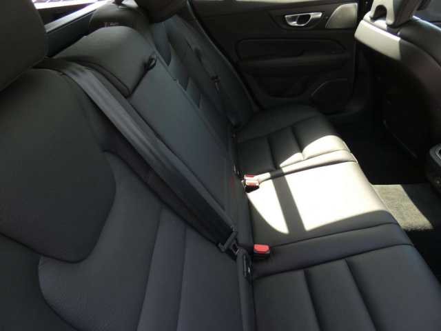 Volvo V60 Dark Ultimate