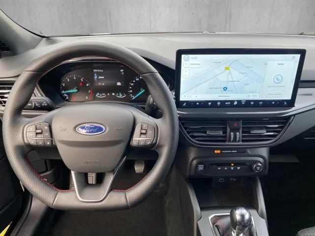 Ford Focus EcoBoost ST Line Wagon