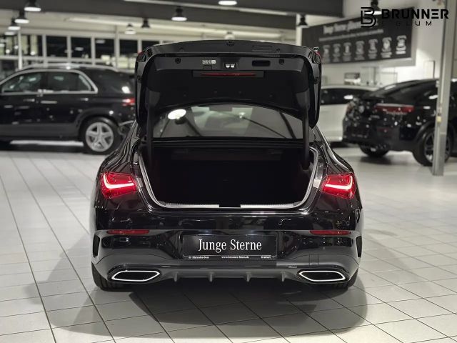 Mercedes-Benz CLA 180 AMG Line Coupé