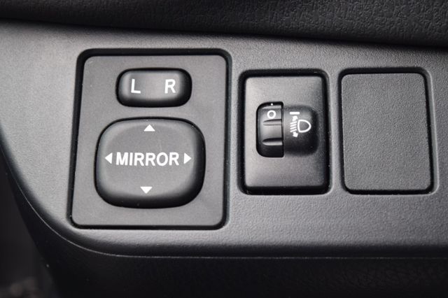 Toyota Yaris 5-deurs Basis Bi-Tone GR