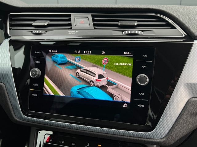 Volkswagen Touran 1.5 TSI DSG IQ.Drive