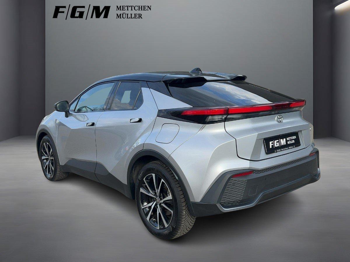 Toyota C-HR Team D Voorwielaandrijving