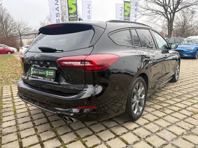 Ford Focus ST Line Wagon
