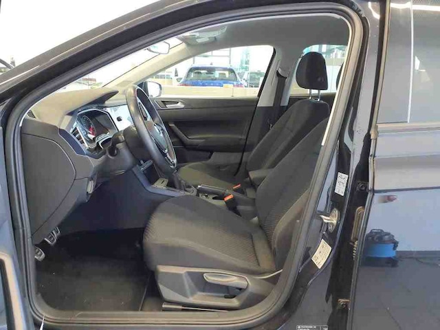 Volkswagen Polo Polo 1.0     CL   BT070 TSIM5F