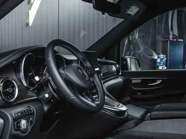 Mercedes-Benz V 300 4MATIC