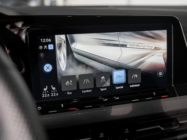 Volkswagen Golf 2.0 TSI Golf VIII