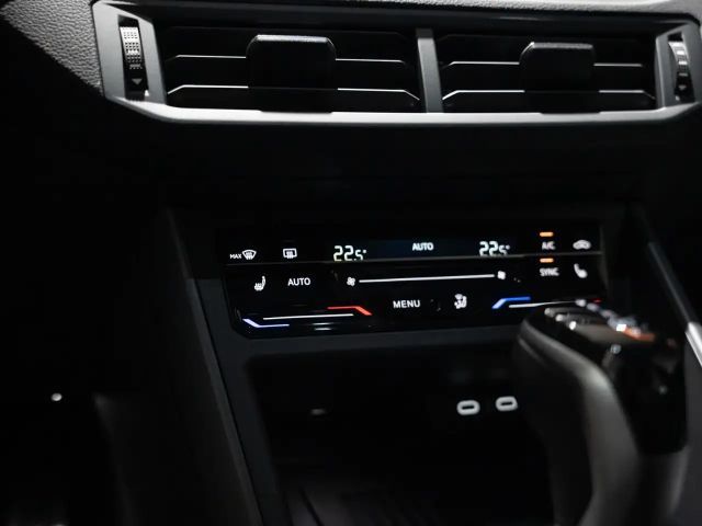 Volkswagen Polo DSG R-Line