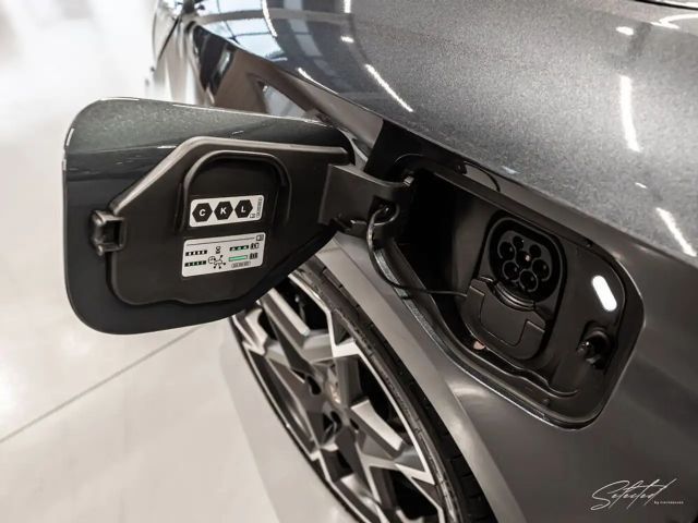 Cupra Leon VZ e-Hybrid