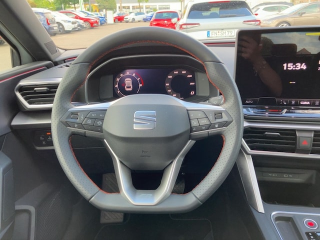 Seat Leon 1.5 eTSI DSG FR-lijn