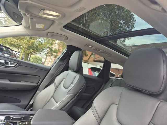 Volvo XC60 Dark Plus Recharge T6