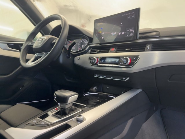 Audi A4 40 TFSI Avant S-Line S-Tronic