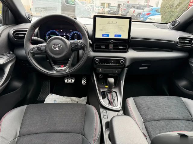 Toyota Yaris GR Hybride VVT-i