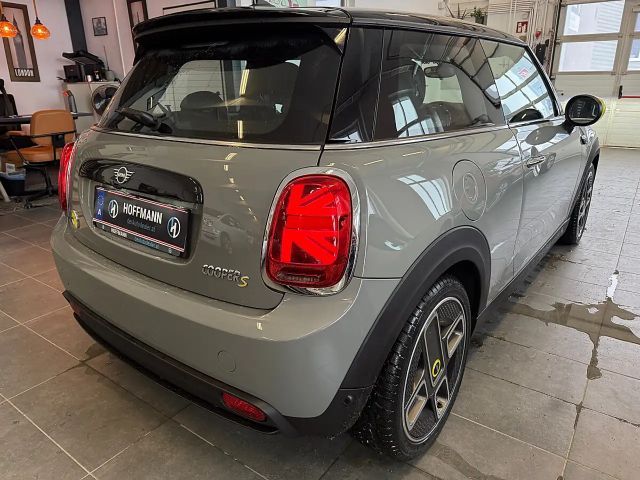 MINI Cooper S SE