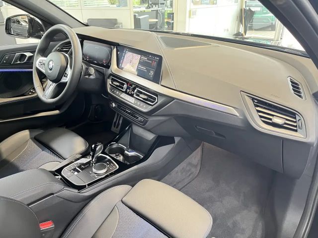 BMW 135 Sedan xDrive