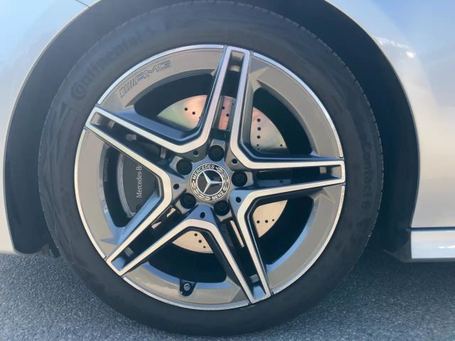 Mercedes-Benz CLA 200 AMG Line CLA 200 d Coupé