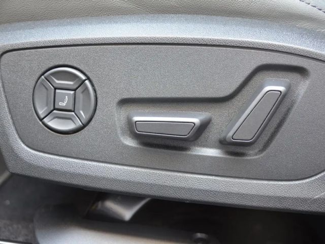 Audi A3 40 TDI Quattro S-Line S-Tronic Sedan