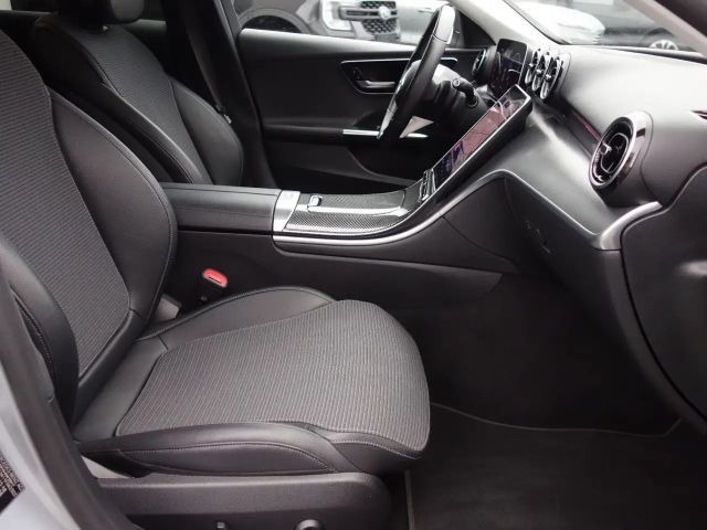 Mercedes-Benz C 180 AVANTGARDE Estate