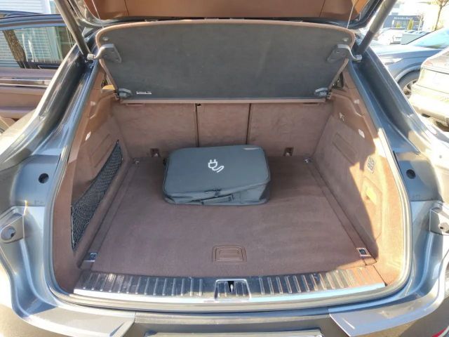 Porsche Cayenne Coupé E-Hybrid