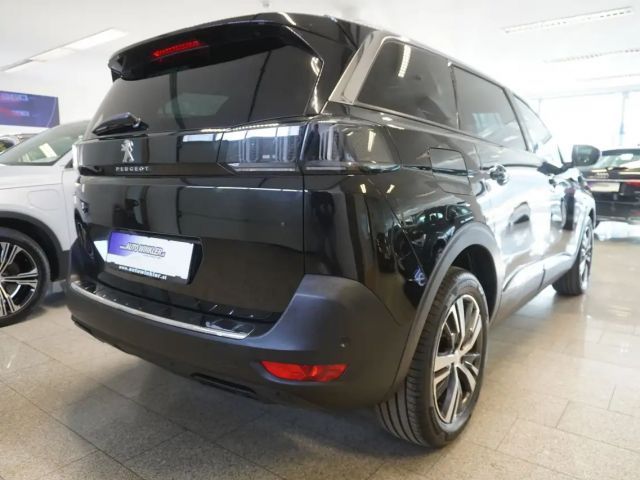 Peugeot 5008 Aut. LED/7Sitze/Navi