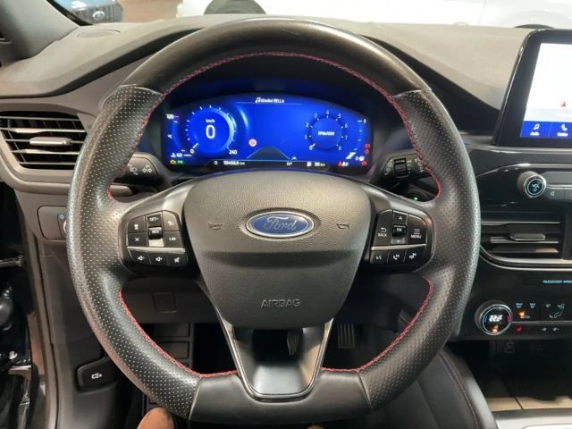 Ford Kuga ST Line