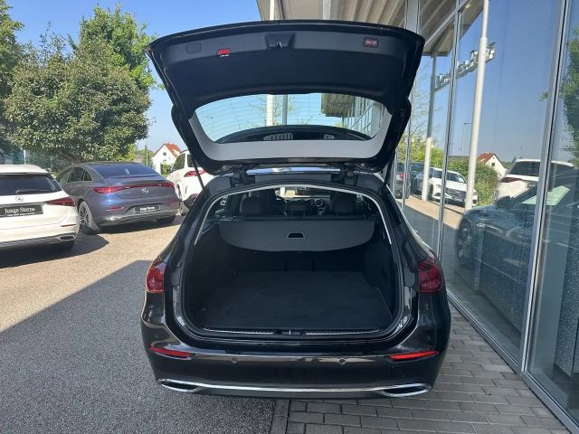 Mercedes-Benz C 300 AVANTGARDE Estate