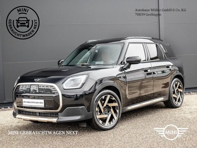 MINI Countryman E Sportsitz HUD LED AHK  ACC GSD 360° 1VB