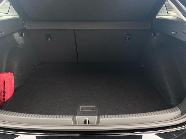 Volkswagen Taigo 1.0 TSI DSG