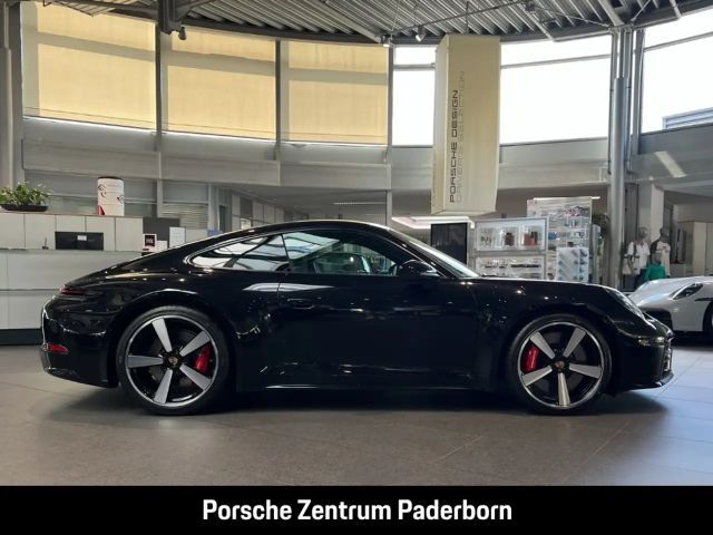 Porsche 992 Carrera Coupé S