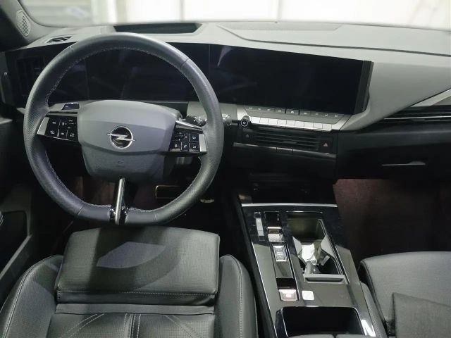 Opel Astra Sports Tourer Ultimate