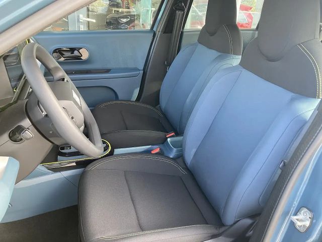 Fiat Grande Panda Hybrid mHEV 110 6-Gang eDCT Icon