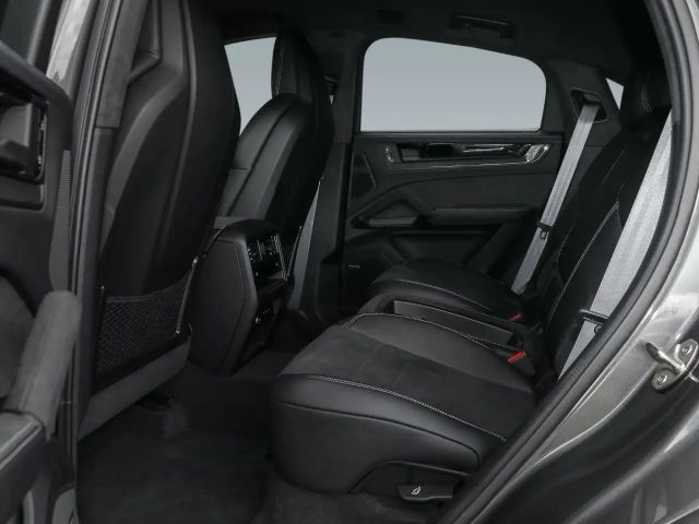 Porsche Cayenne Coupé E-Hybrid Turbo