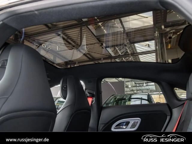 Mercedes-Benz CLA 250 AMG Line Coupé