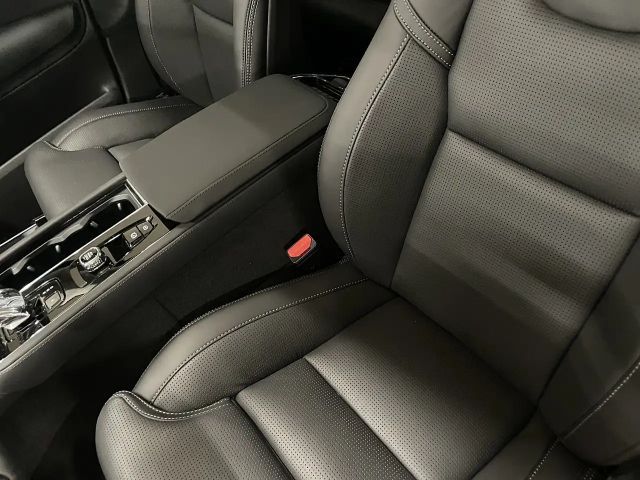 Volvo XC90 AWD Dark T8 Ultra