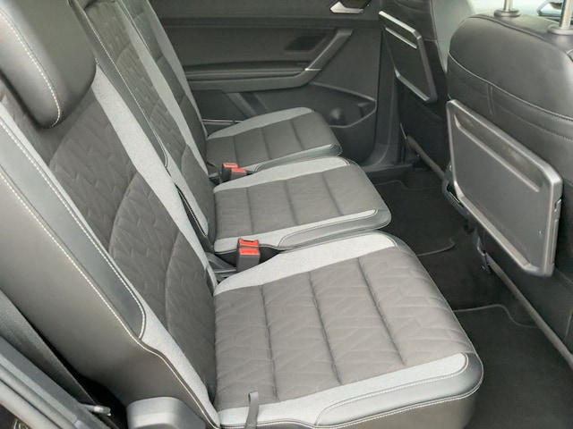 Volkswagen Touran 1.5 TSI DSG