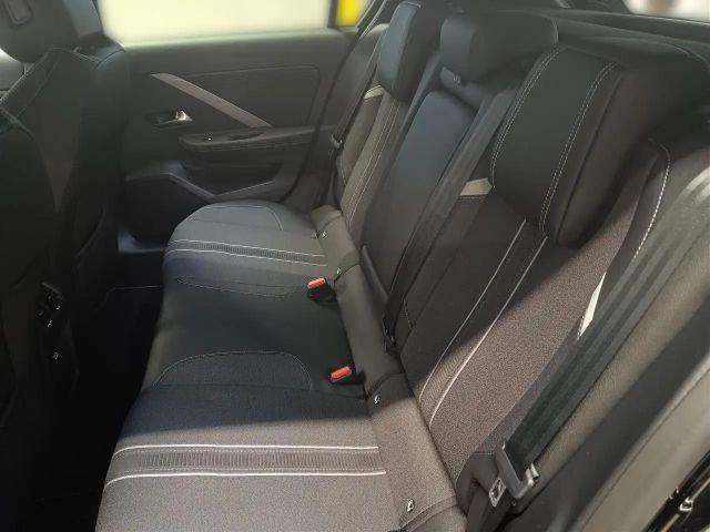 Opel Astra GS-Line Grand Sport