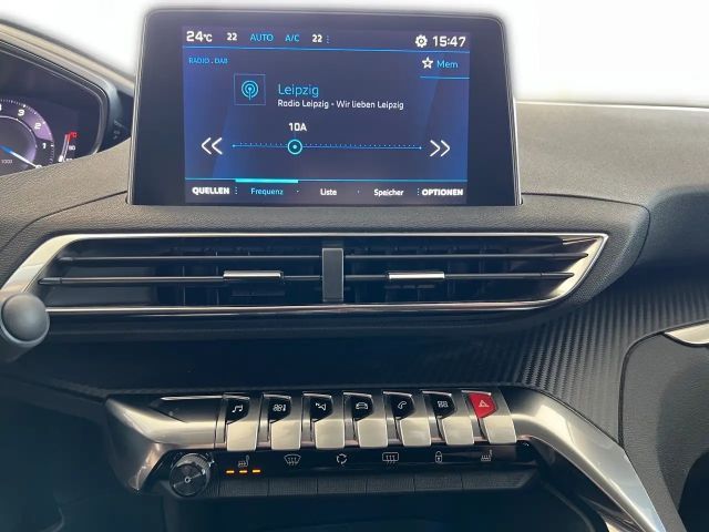 Peugeot 5008 Active Pack EAT8