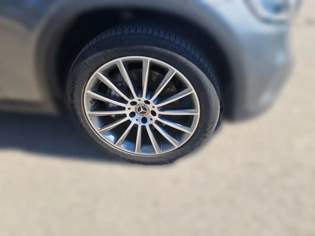 Mercedes-Benz GLC 300 4MATIC GLC 300 e